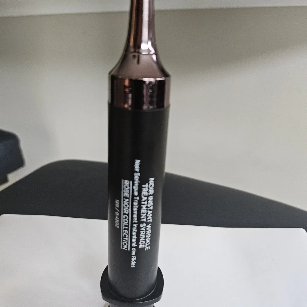 Pearl de Flore Noir Instant Wrinkle Treatment Syringe – 0.42fl. oz/12G - Picture 6 of 10